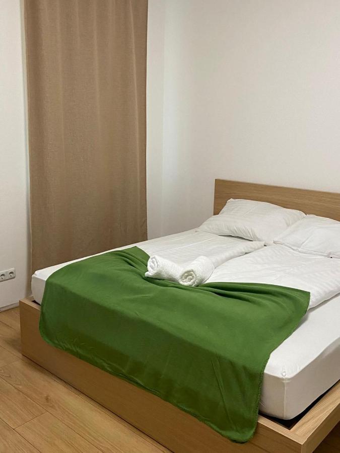 Delightful 2Br Shared Apartment - Ideal For Longstays Wien Eksteriør billede
