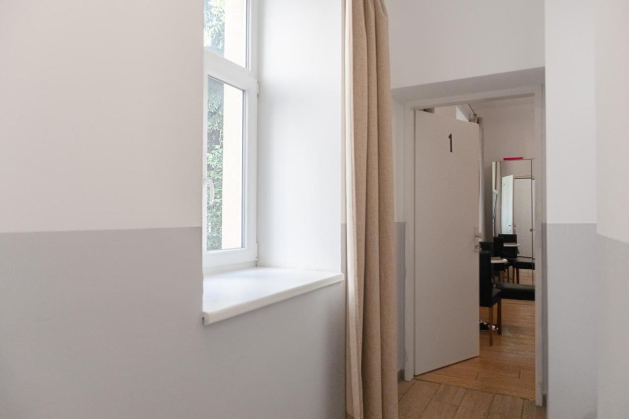 Delightful 2Br Shared Apartment - Ideal For Longstays Wien Eksteriør billede